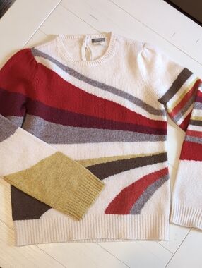 J CREW VINTAGE WOOL SWEATER